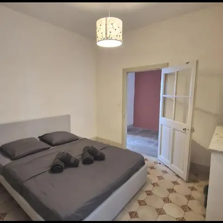 Des Arenes - Daire Nîmes